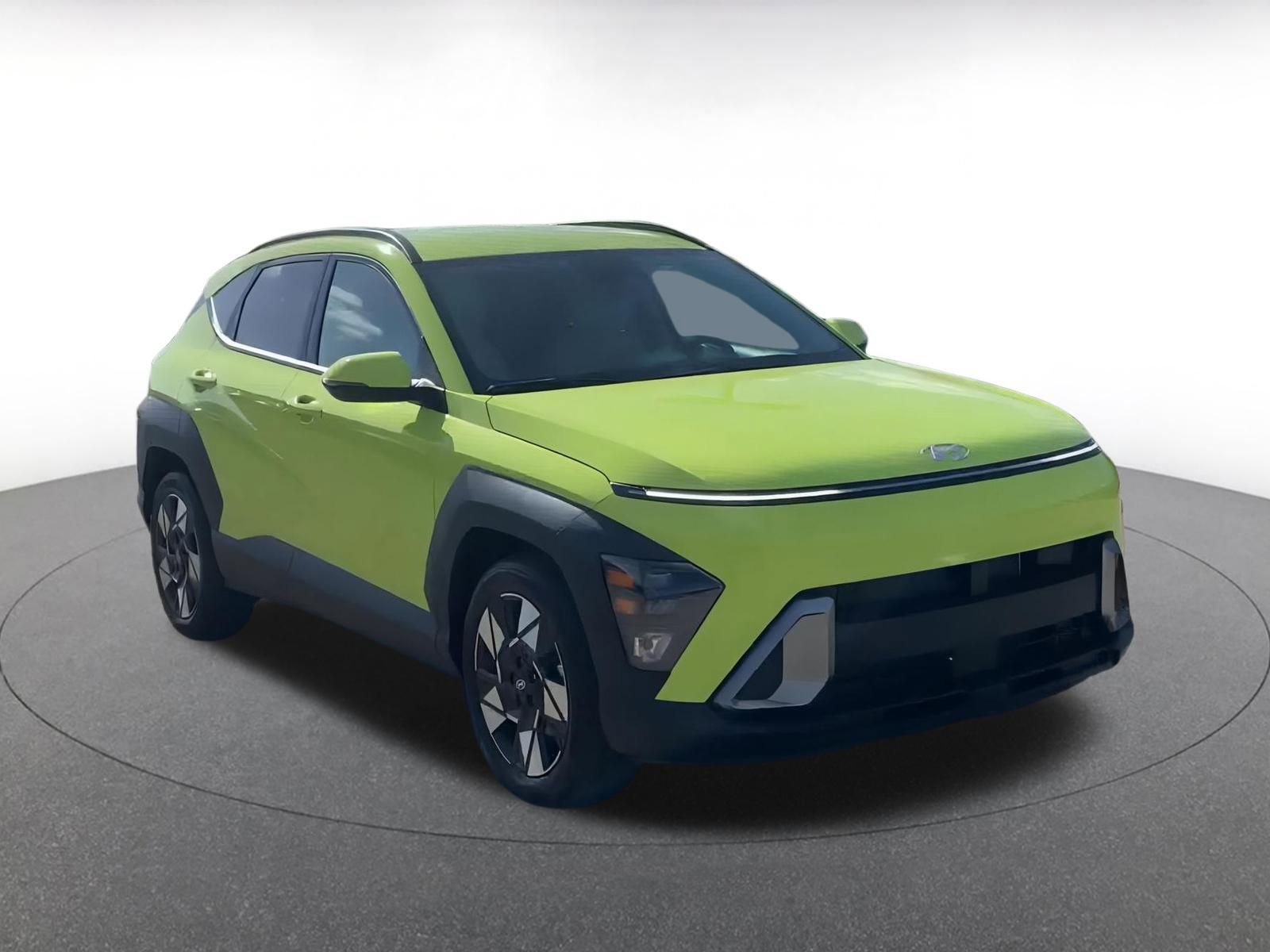 Used 2025 Hyundai Kona SEL image 3