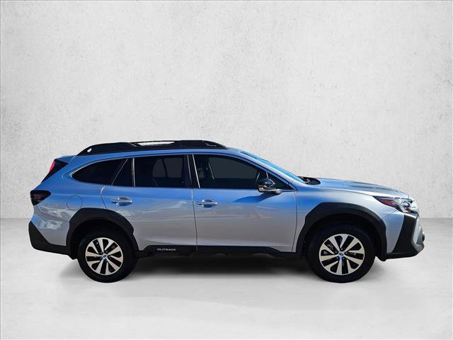 Certified 2025 Subaru Outback Premium image 4