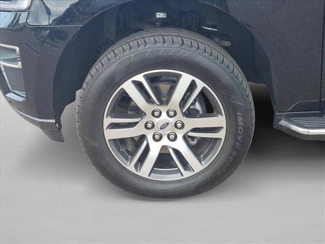 Used 2022 Ford Expedition Max Limited AWD/4WD image 9