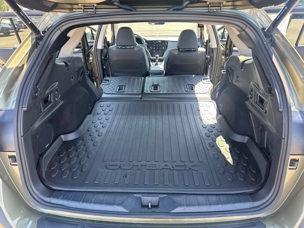 Used 2024 Subaru Outback Onyx Edition XT AWD/4WD image 17