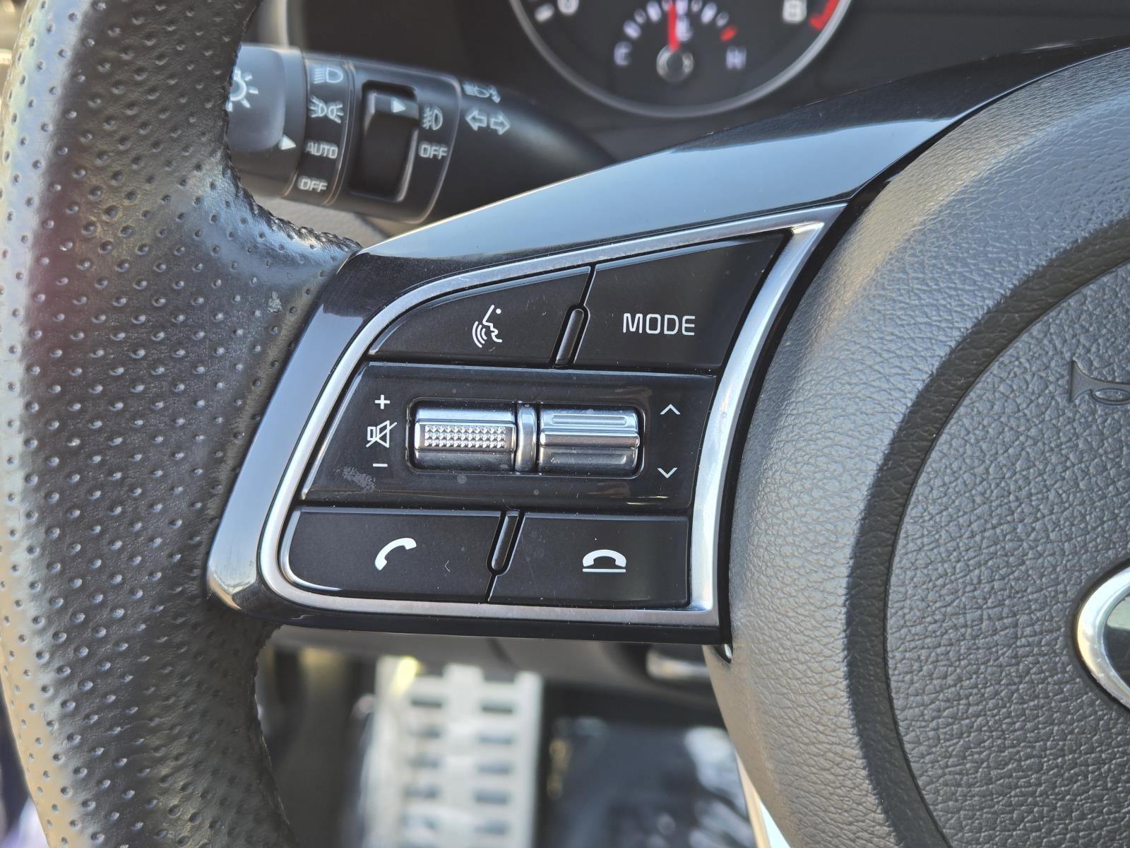 Used 2021 Kia Forte GT-Line w/ GT-Line Premium Package image 16