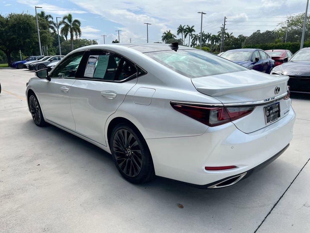 Certified 2024 Lexus ES 350 Ultra Luxury w/ Accessory Package (Z2) FWD image 5