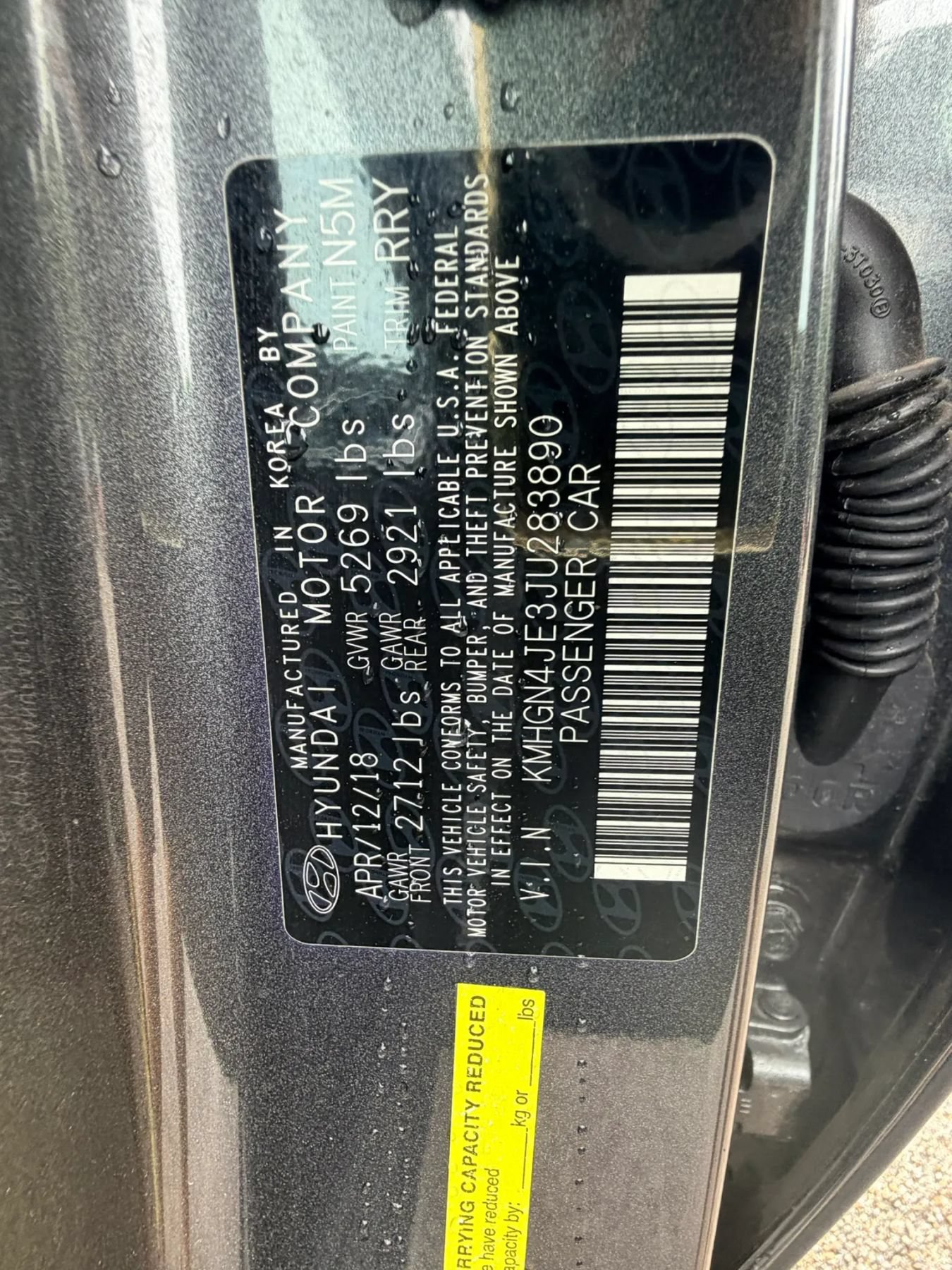 Used 2018 Genesis G80 3.8 w/ Option Group 02 RWD image 12