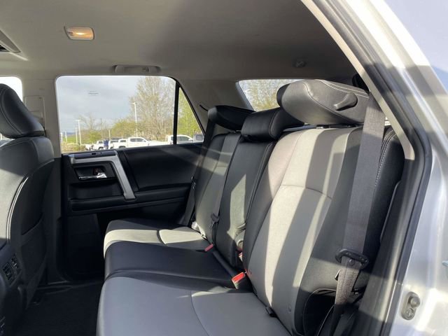 Used 2019 Toyota 4Runner SR5 Premium image 16