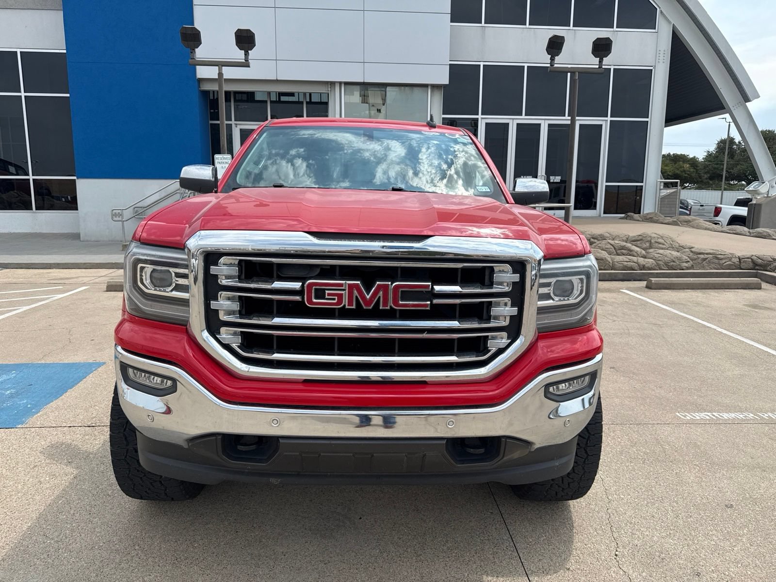 Used 2016 GMC Sierra 1500 SLT w/ SLT Premium Package AWD/4WD image 2