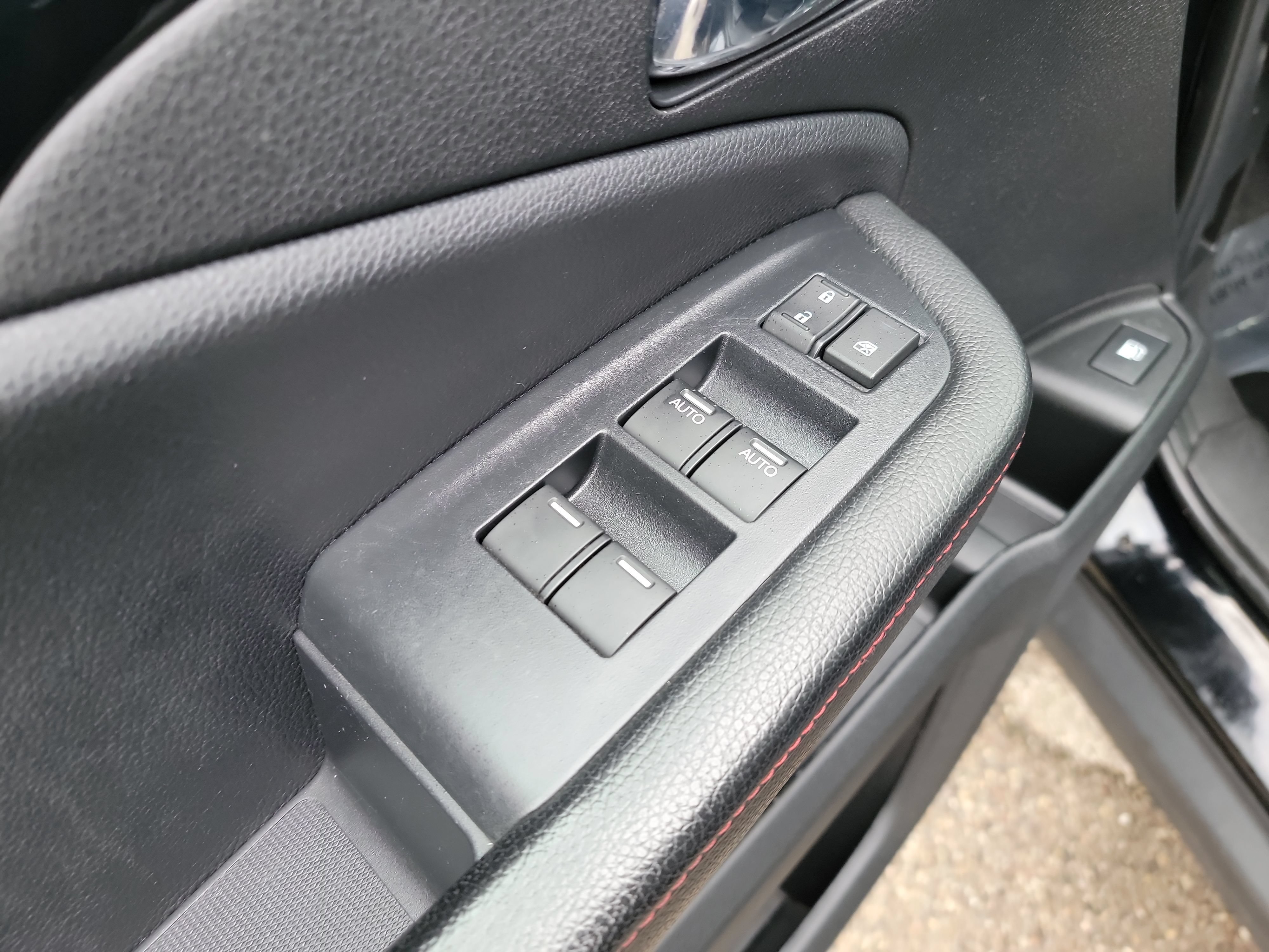 Used 2020 Honda Ridgeline Black Edition image 14