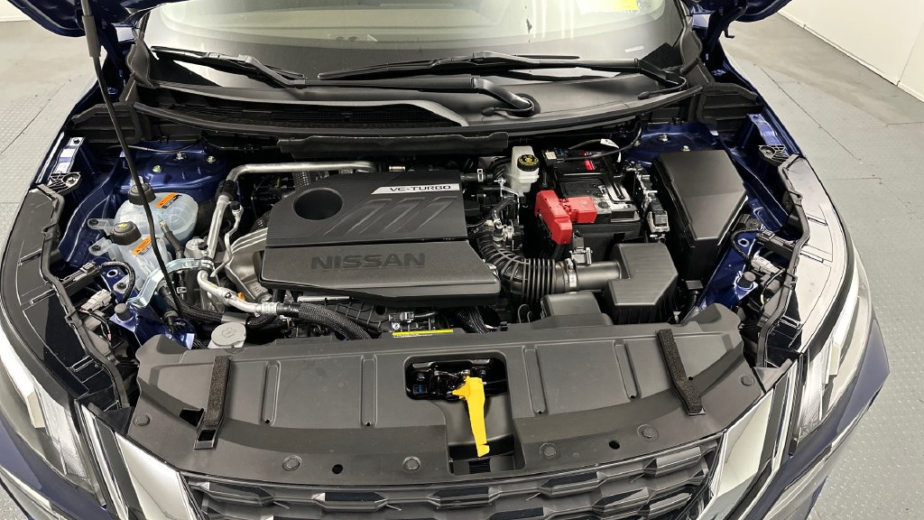 Certified 2023 Nissan Rogue Platinum AWD/4WD image 11