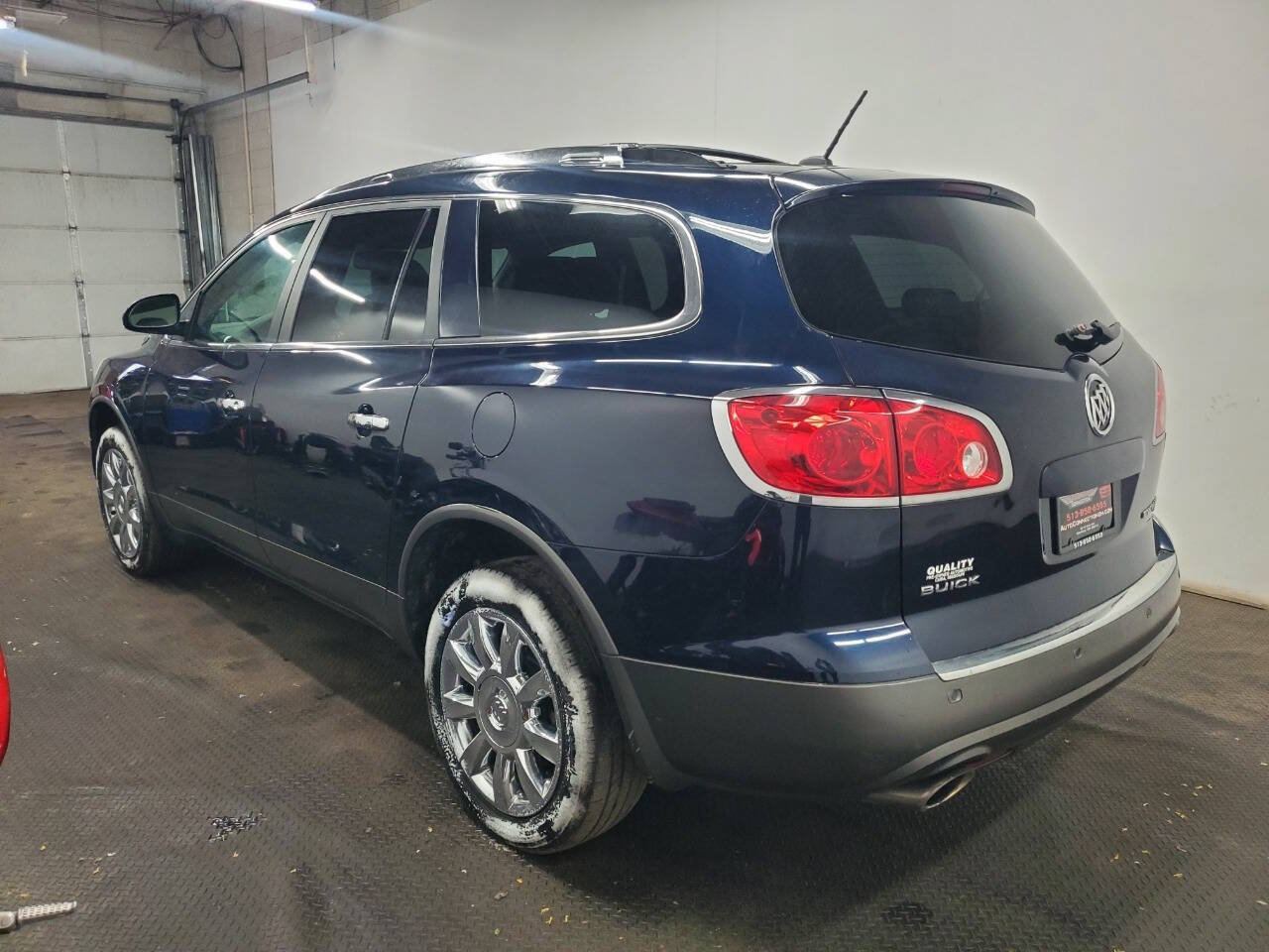 Used 2012 Buick Enclave Premium AWD/4WD image 5