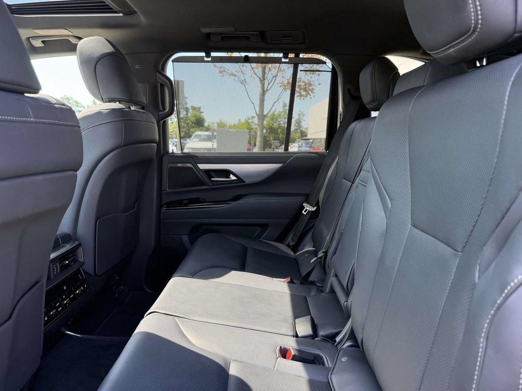 Used 2024 Lexus LX 600 F Sport AWD/4WD image 18