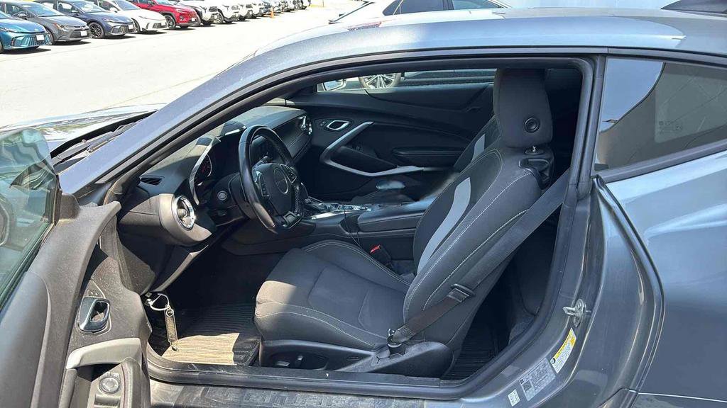 Used 2019 Chevrolet Camaro LS RWD image 9