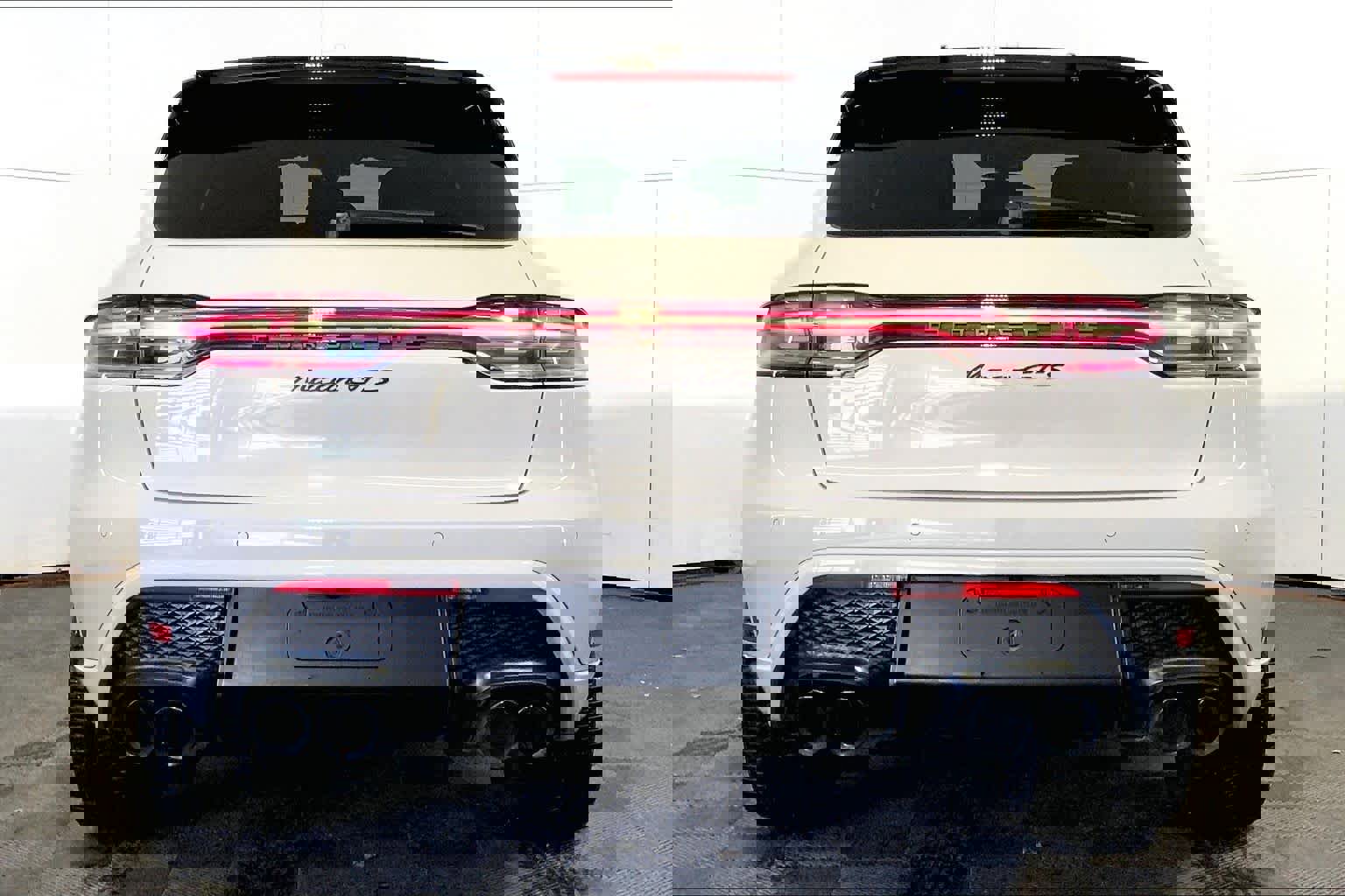 Used 2022 Porsche Macan GTS image 6