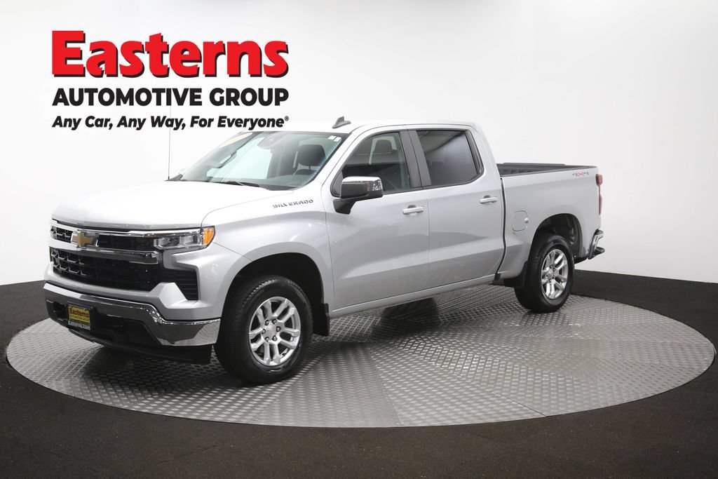 Used 2022 Chevrolet Silverado 1500 LT AWD/4WD image 58