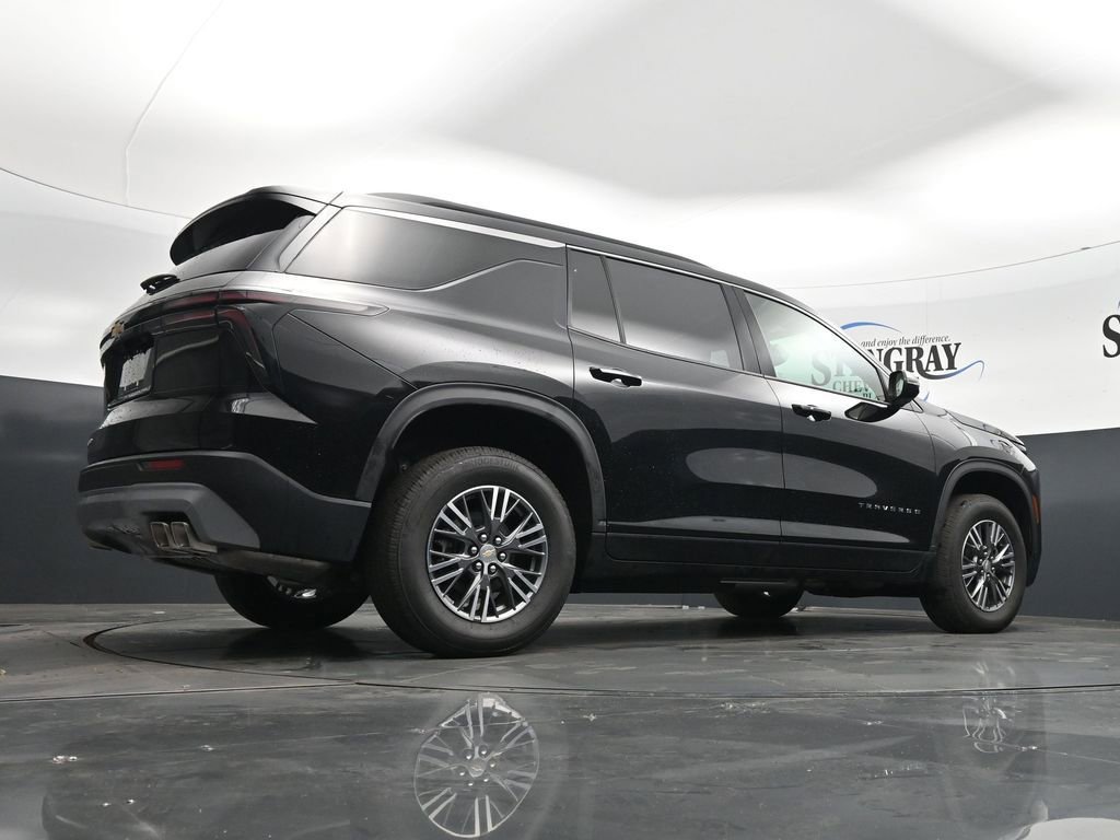 Used 2026 Chevrolet Traverse LT AWD/4WD image 23