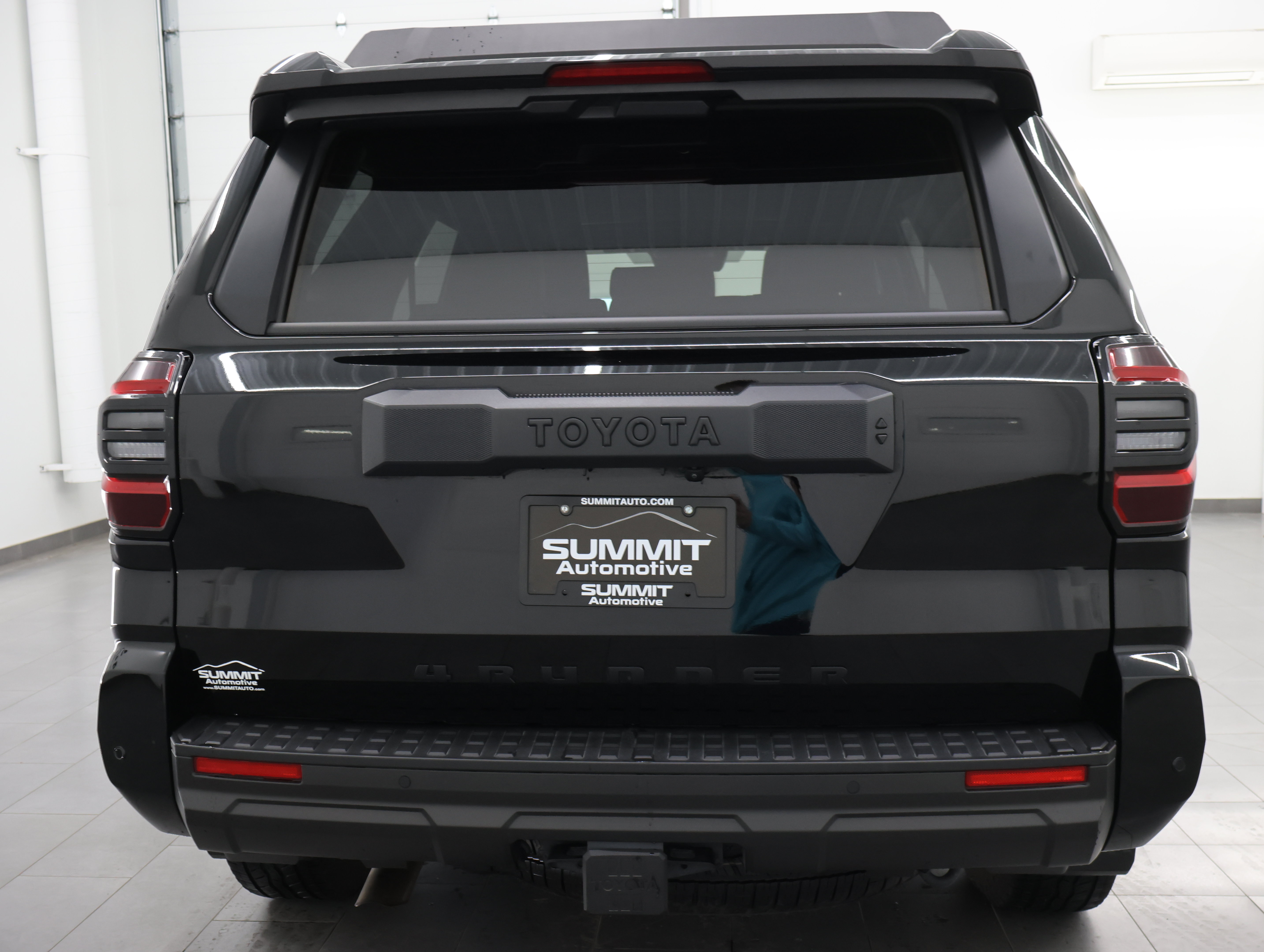 Used 2025 Toyota 4Runner TRD Off-Road Premium AWD/4WD image 30