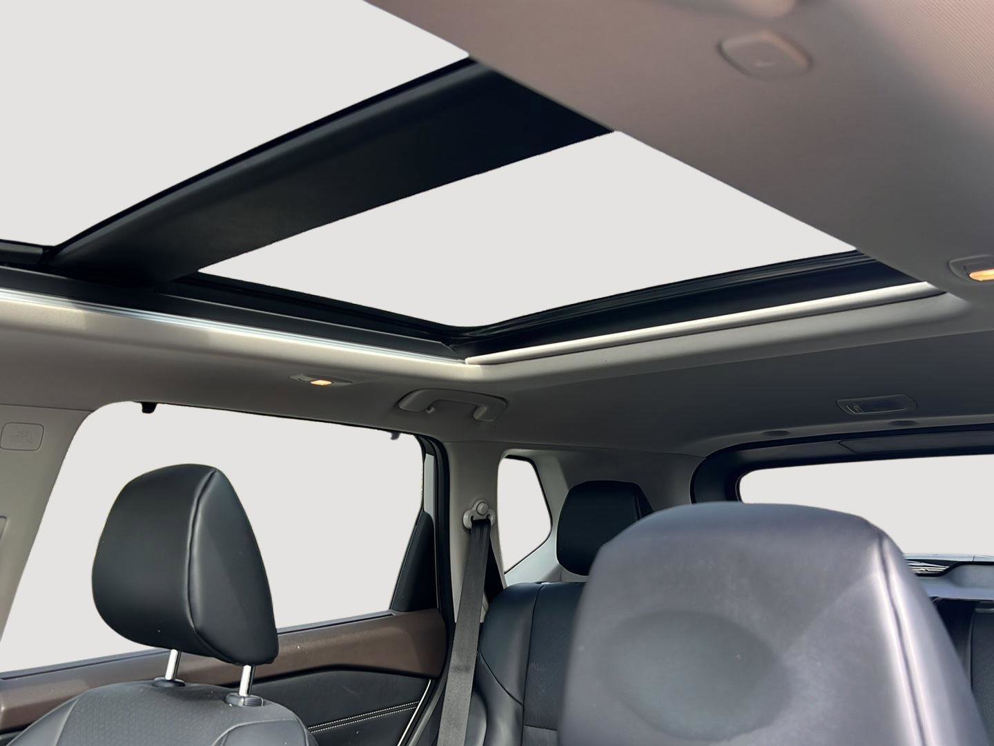 Certified 2023 Nissan Rogue SV w/ SV Premium B Package image 14