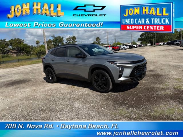 Used 2024 Chevrolet Trax ACTIV w/ Sunroof Package FWD image 17