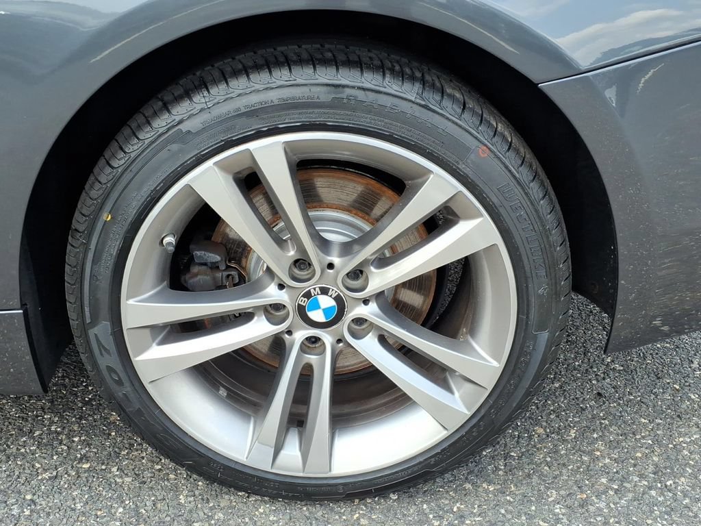 Used 2017 BMW 440i xDrive Convertible AWD/4WD image 16