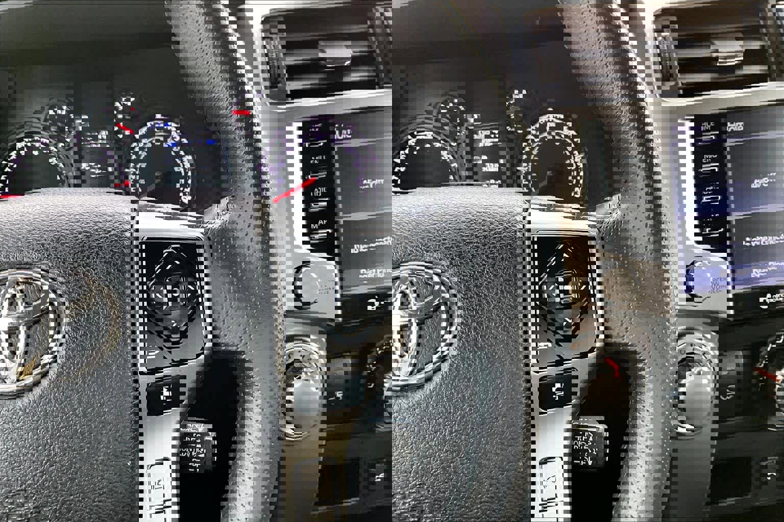 Used 2022 Toyota 4Runner SR5 image 24