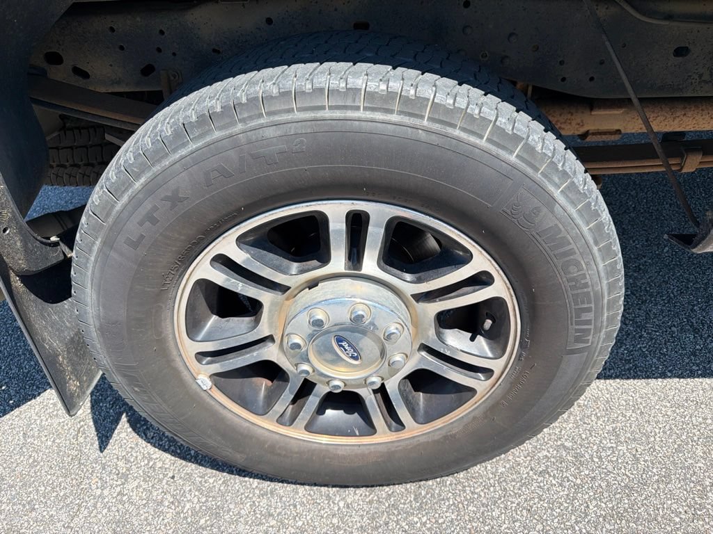 Used 2014 Ford F250 Platinum AWD/4WD image 12
