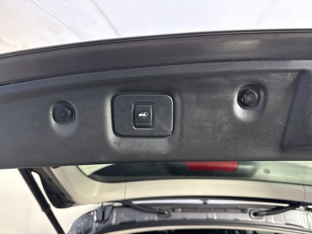 Used 2015 INFINITI QX60 Luxe w/ Premium Plus Package AWD/4WD image 37