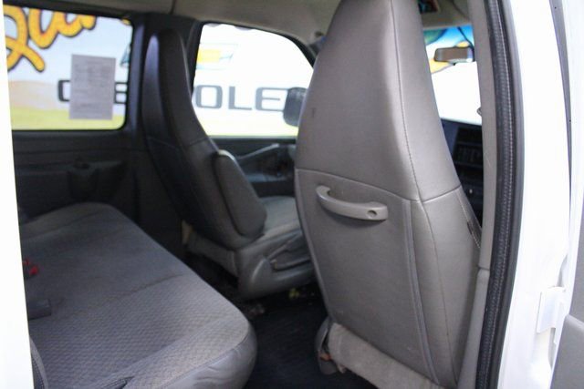 Used 2016 Chevrolet Express 3500 LT w/ LT Preferred Equipment Group image 8