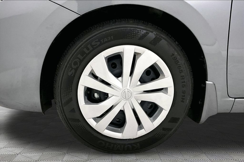 Used 2025 Nissan Versa S w/ Trunk Package FWD image 24