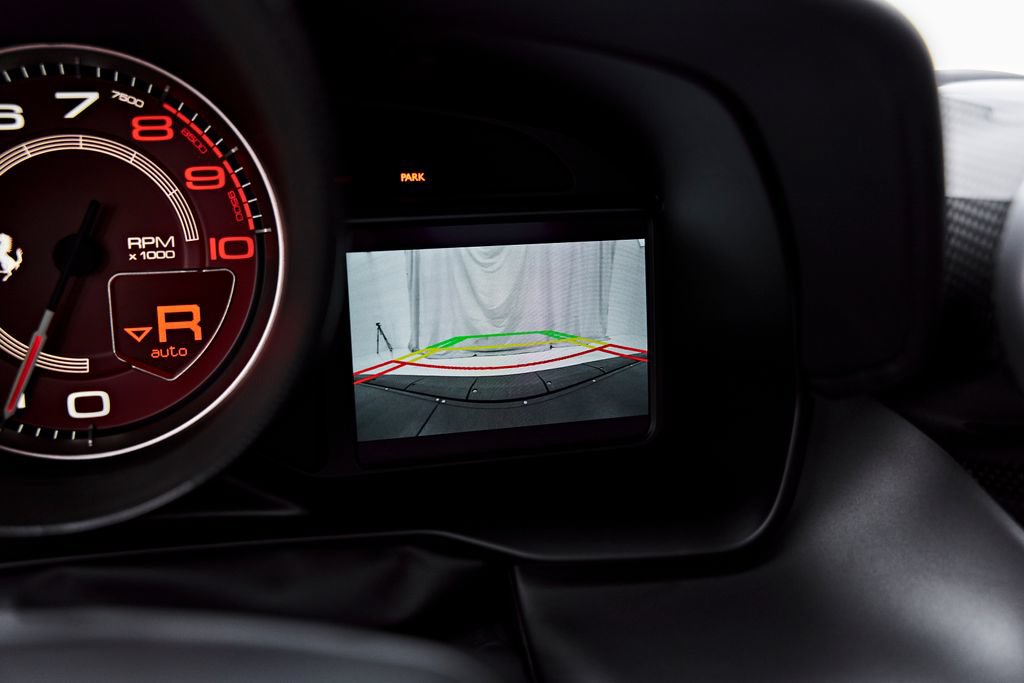 Used 2020 Ferrari F8 Tributo RWD image 90