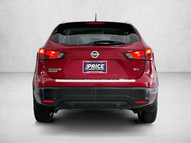 Used 2018 Nissan Rogue Sport SV FWD image 4