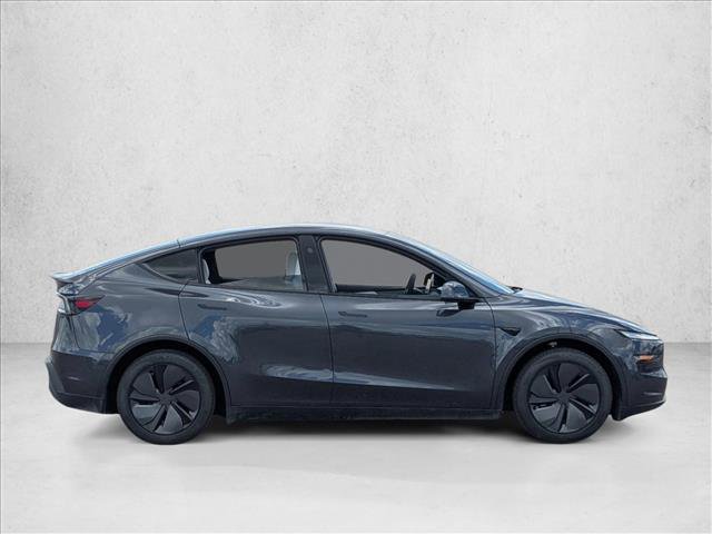 Used 2026 Tesla Model Y Long Range AWD/4WD image 4