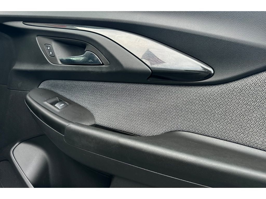 Used 2023 Chevrolet TrailBlazer LT image 18