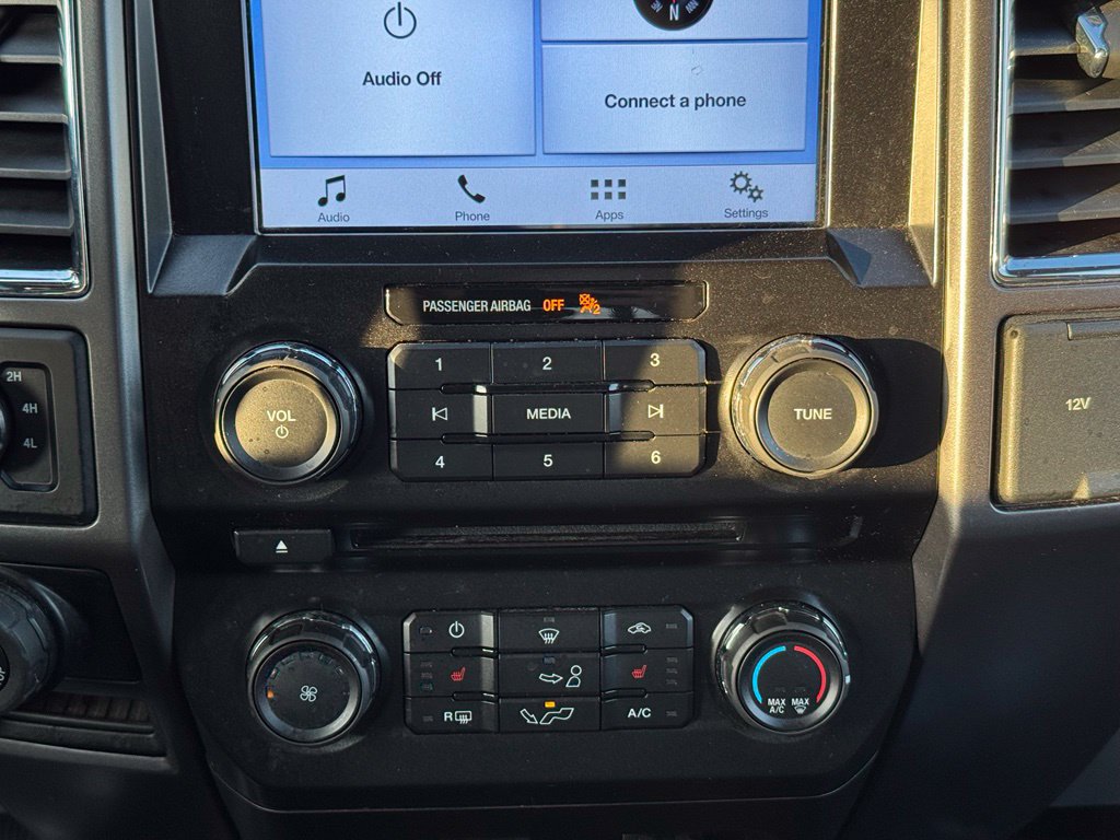 Used 2016 Ford F150 XLT w/ Equipment Group 302A Luxury AWD/4WD image 14