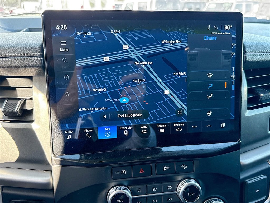 Used 2023 Ford Expedition XLT image 14