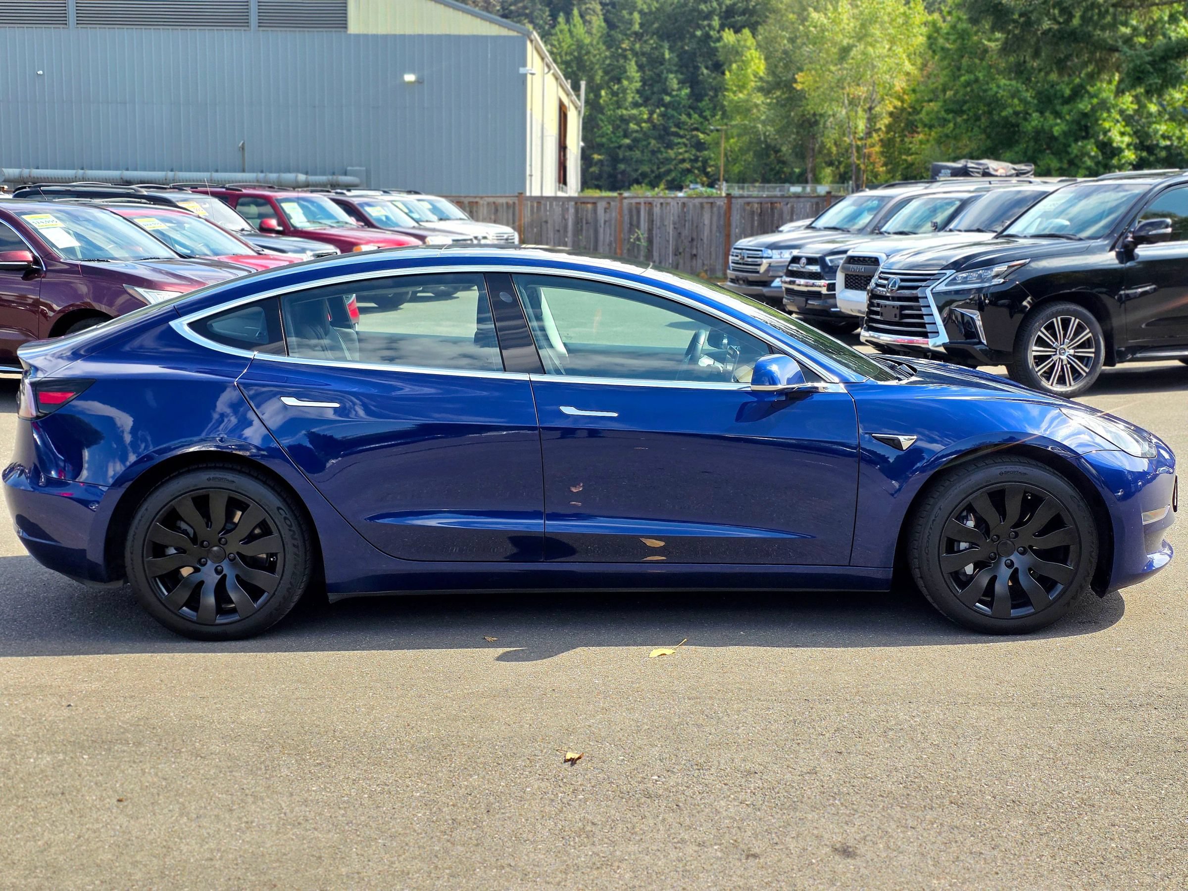 Used 2018 Tesla Model 3 Long Range AWD/4WD image 18