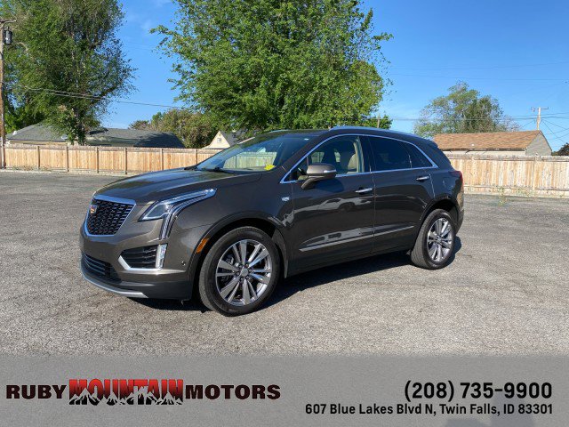 Used 2020 Cadillac XT5 Premium Luxury w/ Platinum Package AWD/4WD image 3