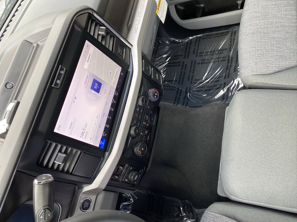 New 2026 Ford F250 XLT w/ XLT Premium Package AWD/4WD image 25