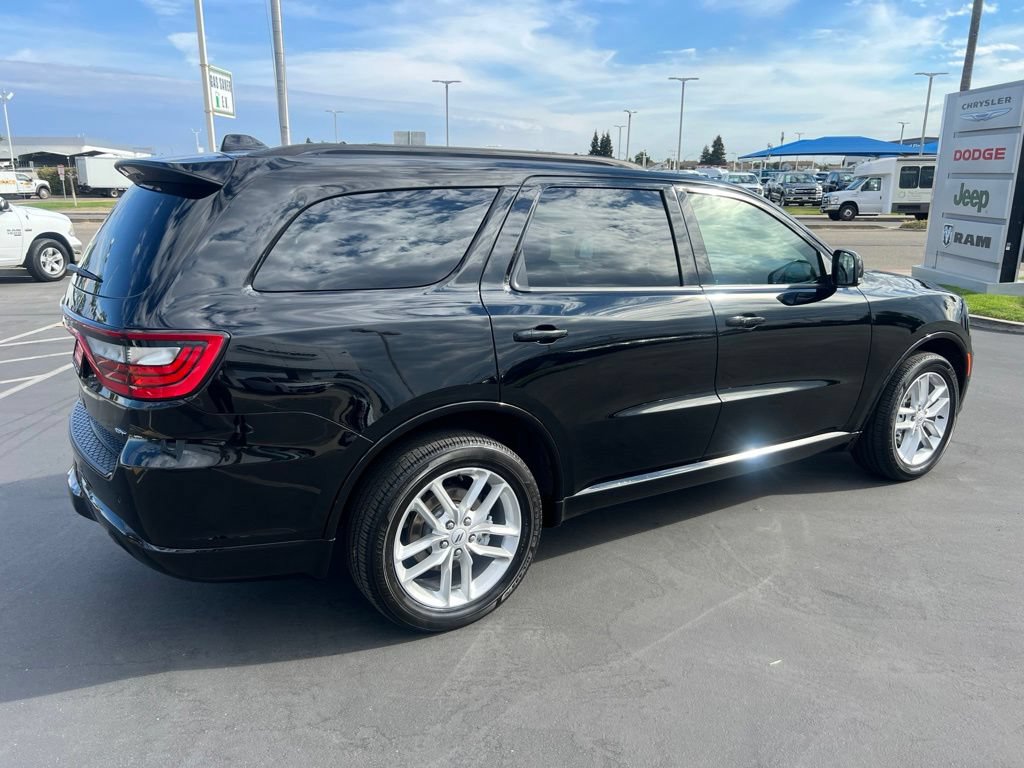 Used 2025 Dodge Durango GT AWD/4WD image 11
