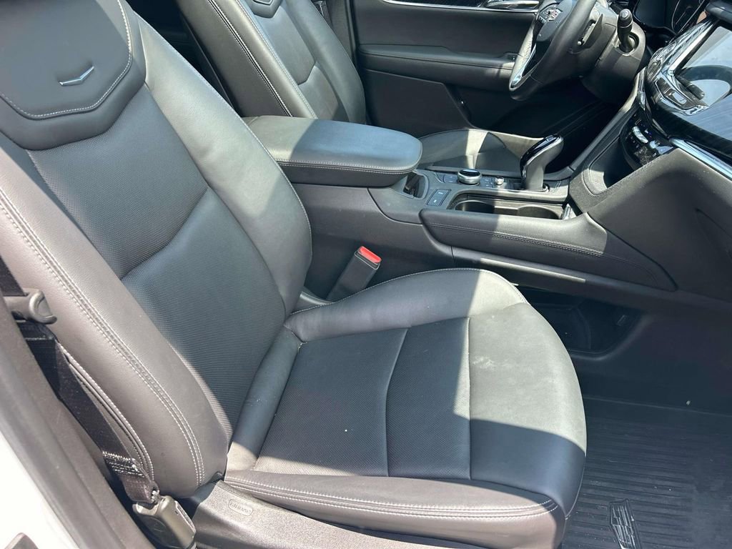 Certified 2023 Cadillac XT6 Premium Luxury AWD/4WD image 25