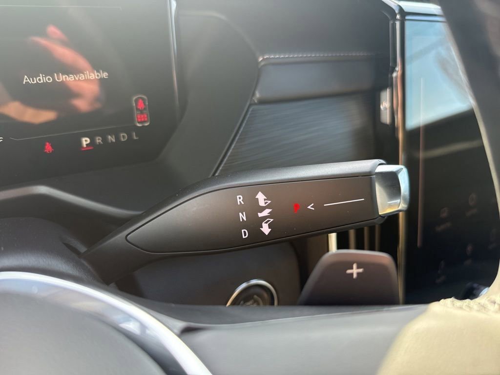 New 2025 GMC Acadia Elevation AWD/4WD image 26