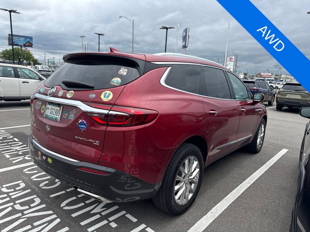 Used 2018 Buick Enclave Essence w/ Trailering Package AWD/4WD image 11