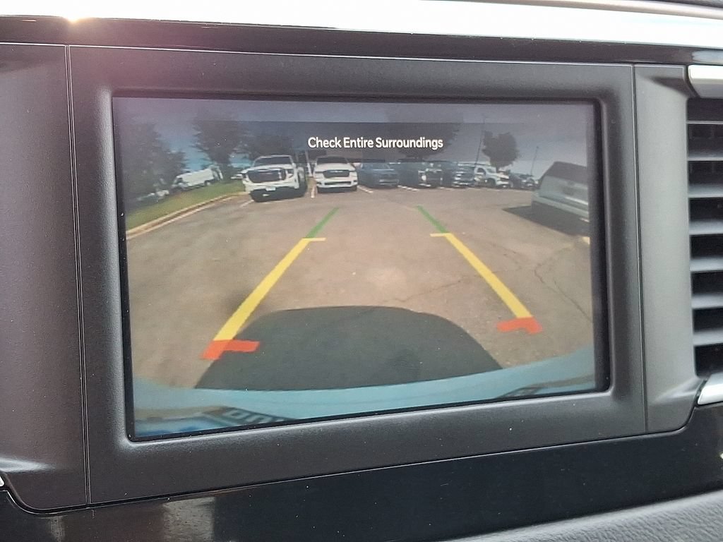 Certified 2023 Chrysler Voyager LX FWD image 17