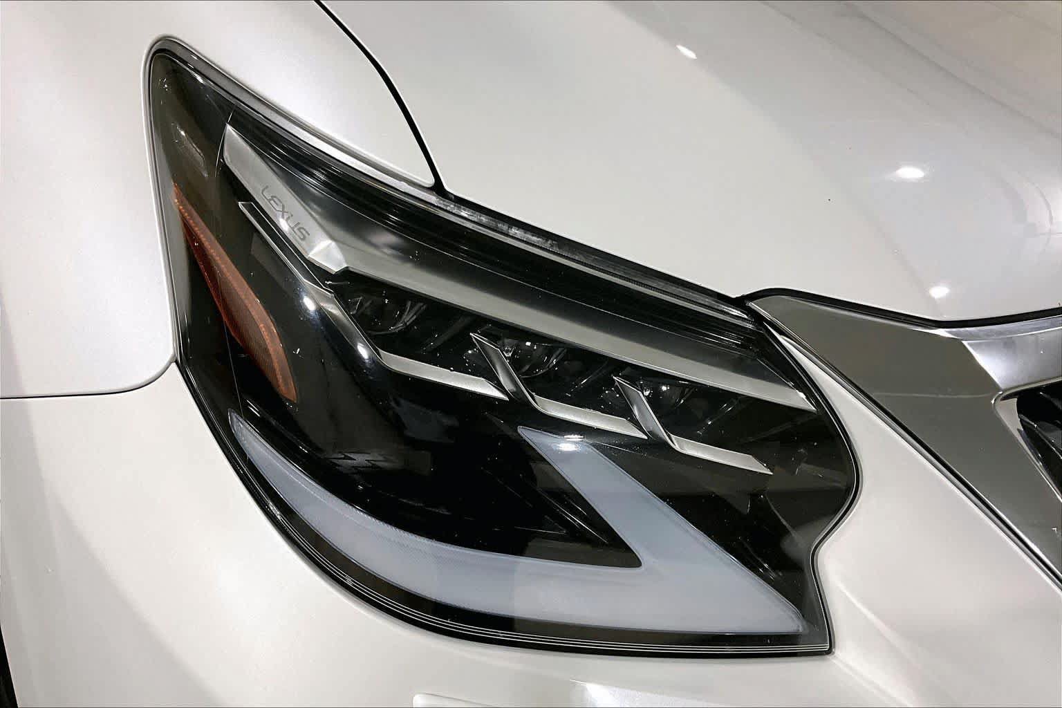 Used 2020 Lexus GX 460 Premium w/ Premium Package AWD/4WD image 26