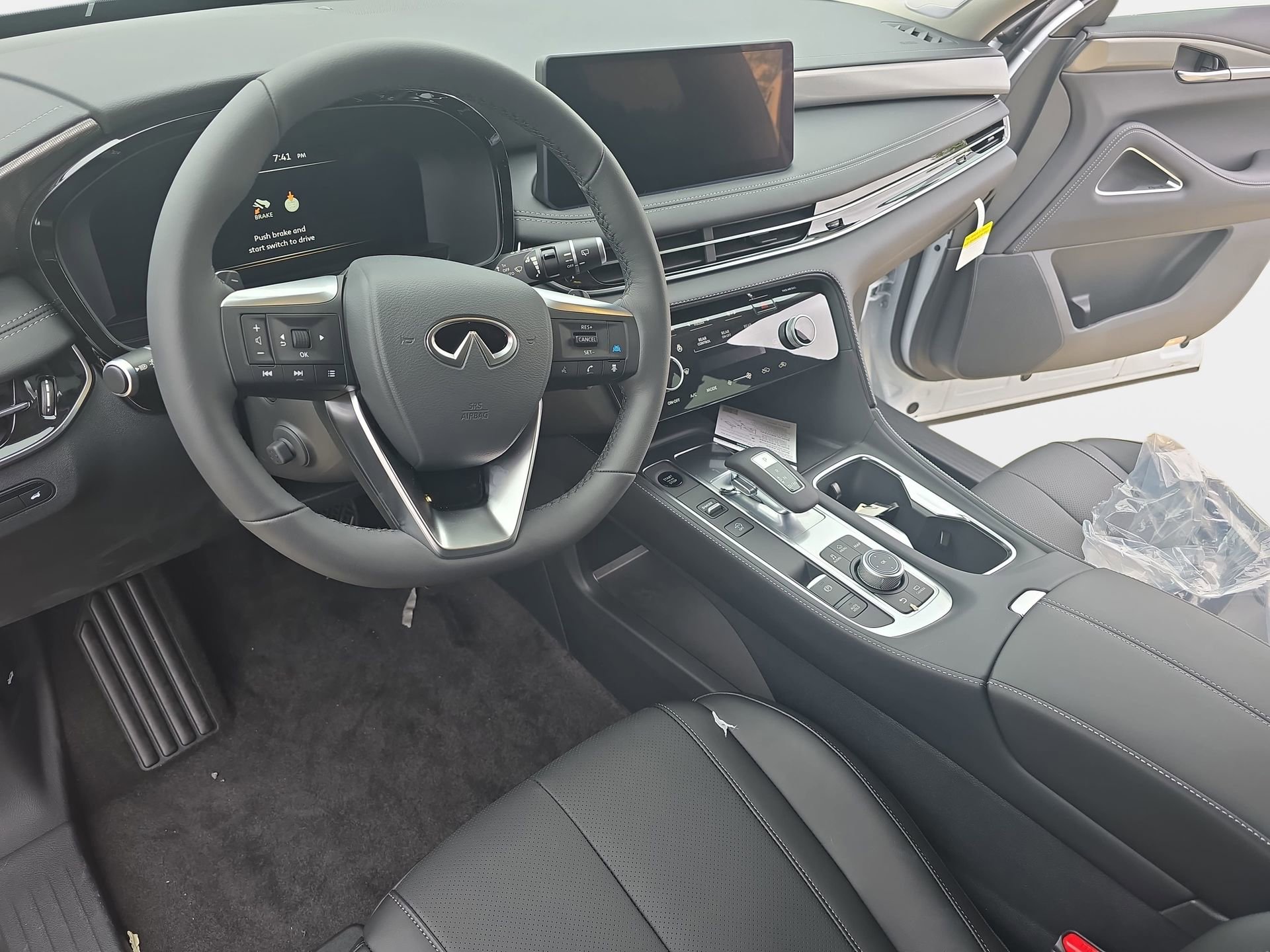 New 2026 INFINITI QX60 Luxe w/ Cargo Package AWD/4WD image 16