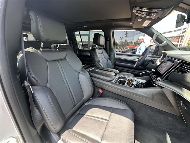 New 2025 Jeep Wagoneer Series II w/ Premium Group I image 30