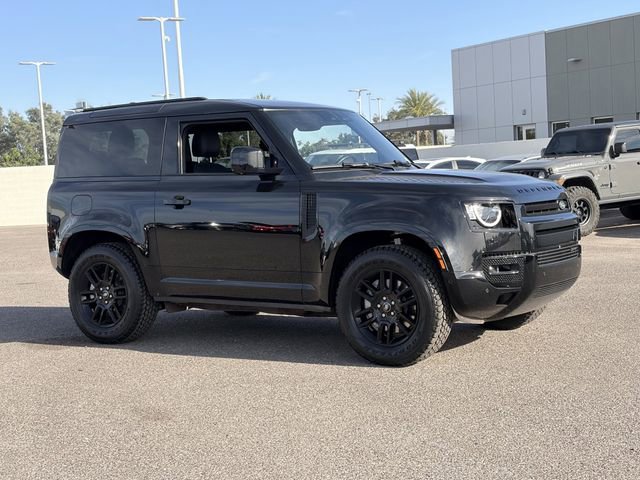 Used 2022 Land Rover Defender 90 X-Dynamic S image 4