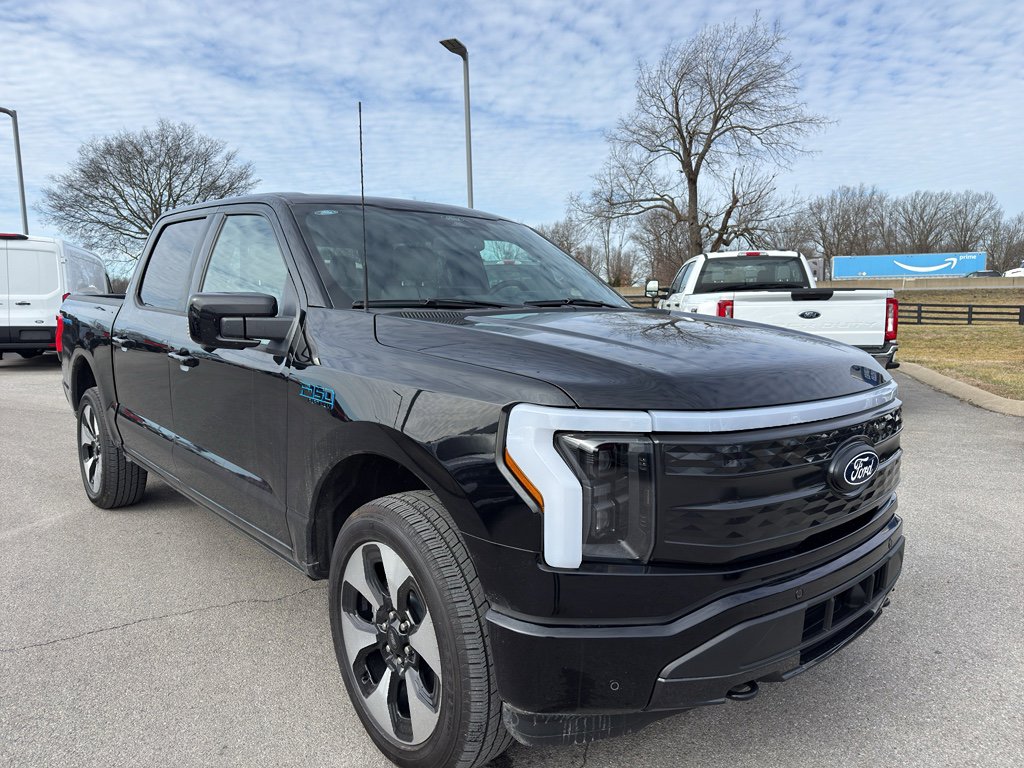 Certified 2024 Ford F150 Lightning Platinum AWD/4WD image 3