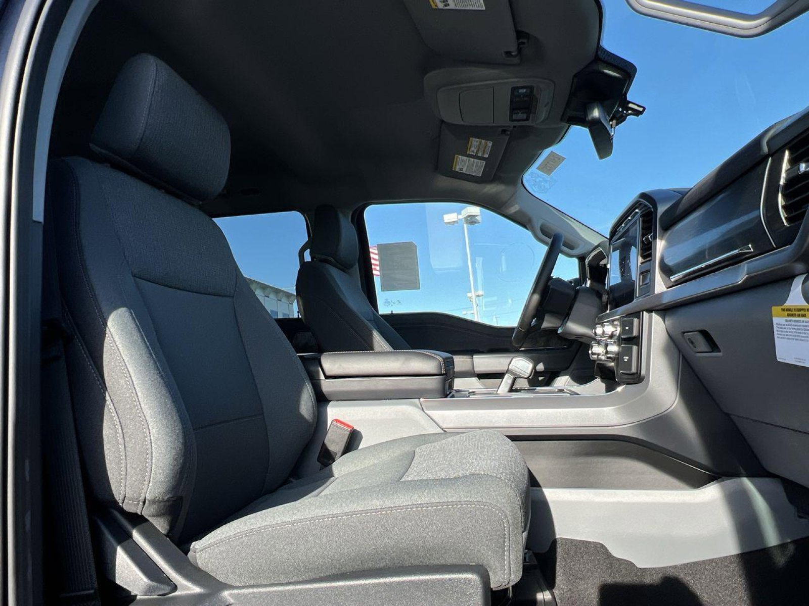 New 2024 Ford F150 Lightning XLT w/ Max Trailer Tow Package image 27