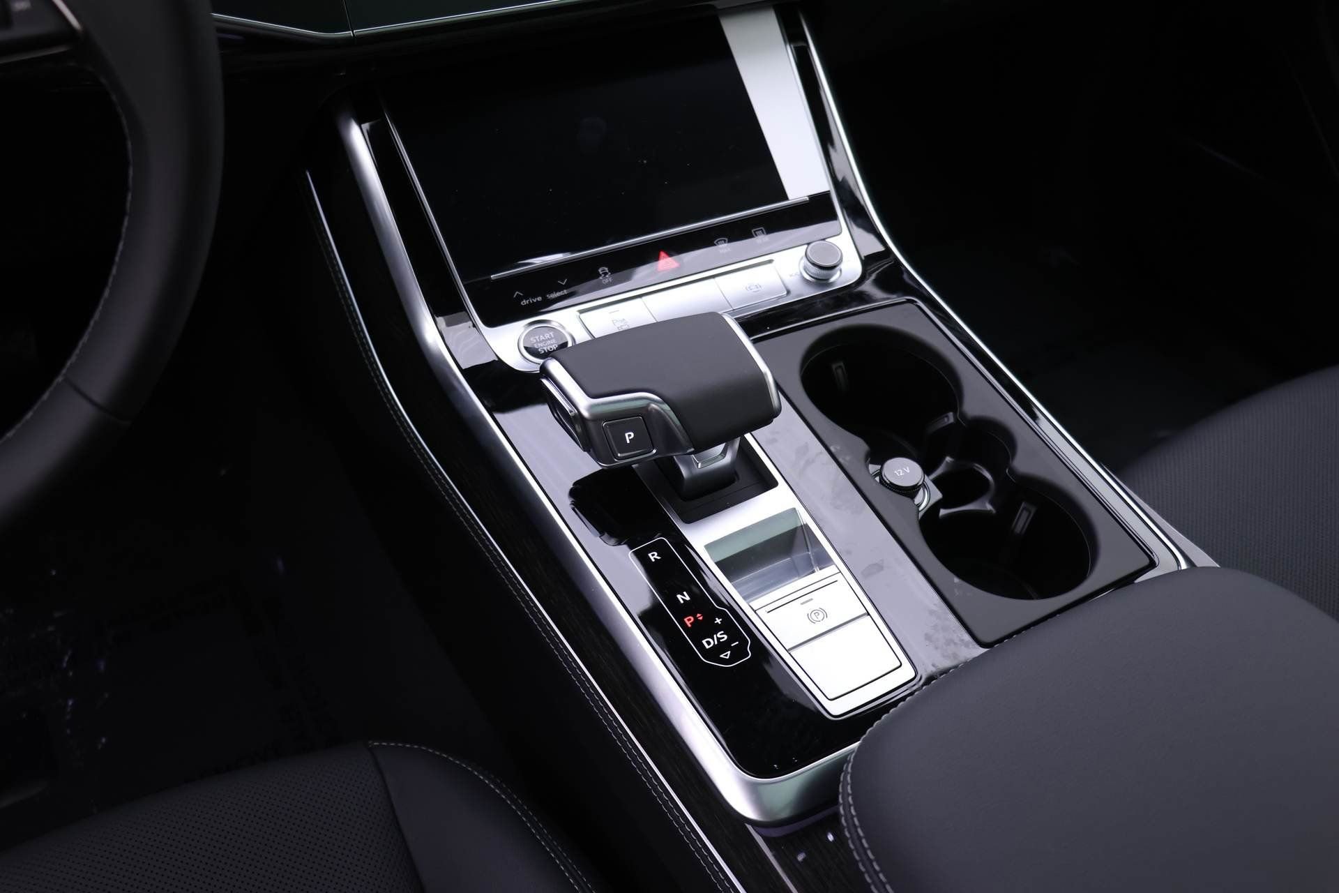 New 2026 Audi Q8 Premium Plus image 12