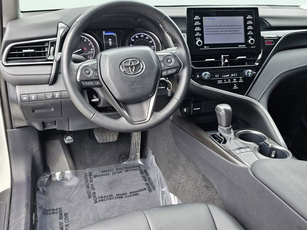 Used 2023 Toyota Camry SE image 32