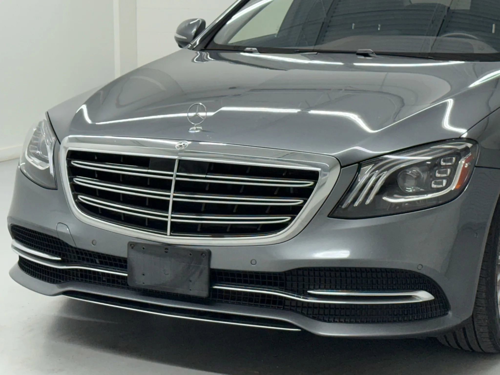 Used 2018 Mercedes-Benz S 560 4MATIC Sedan image 43