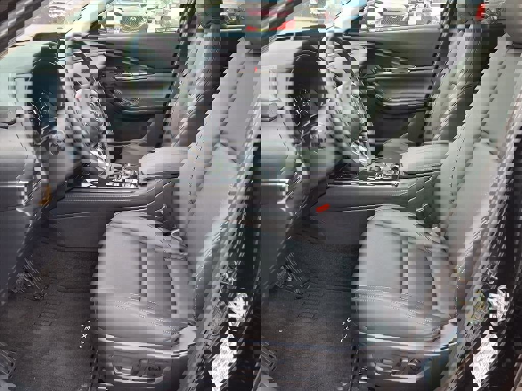 Certified 2025 MAZDA CX-30 AWD 2.5 S w/ Preferred Package image 6